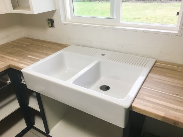 Cost of Chipped Sink Repair in Sevierville