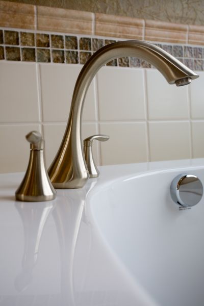 Bathtub Faucet Repair in Sevierville