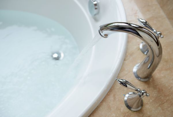 Cost of Tub Faucet Replacement in Sevierville